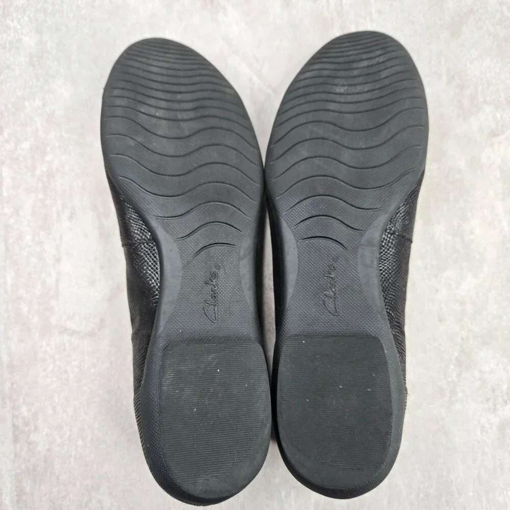 Clarks Ballet Flats Sz 10 Black Embossed Leather Comfort Dressy Ballerina Shoes - Picture 8 of 11